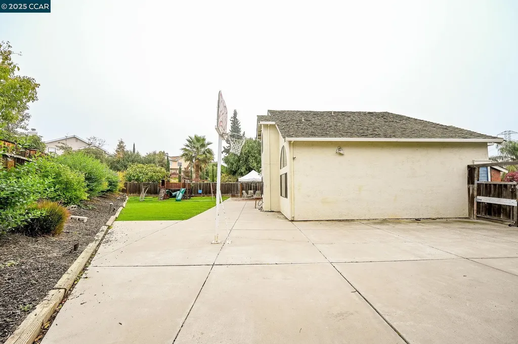 4601 Country Hills Drive Antioch CA 94531