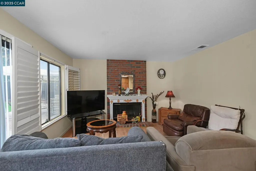 4601 Country Hills Drive Antioch CA 94531