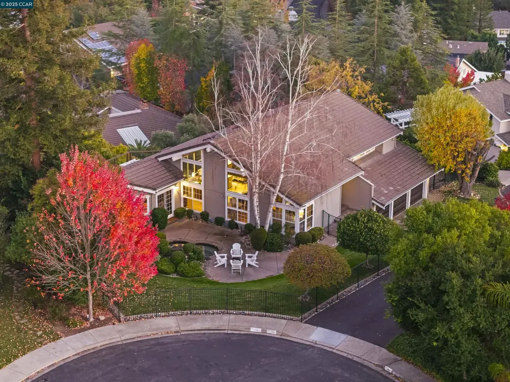 392 Paraiso Drive Danville CA 94526