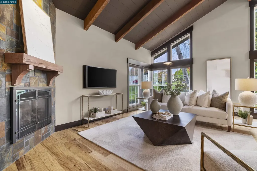 392 Paraiso Drive Danville CA 94526