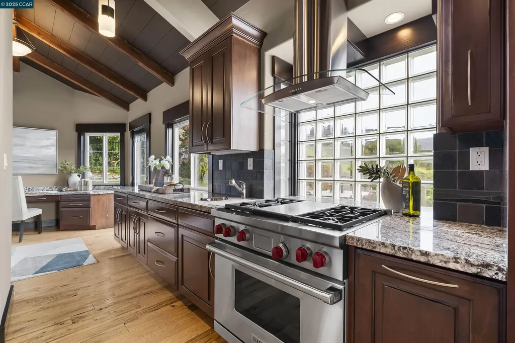 392 Paraiso Drive Danville CA 94526