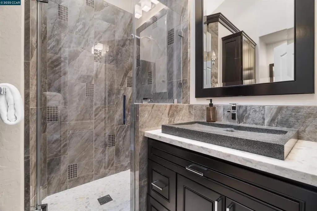 392 Paraiso Drive Danville CA 94526