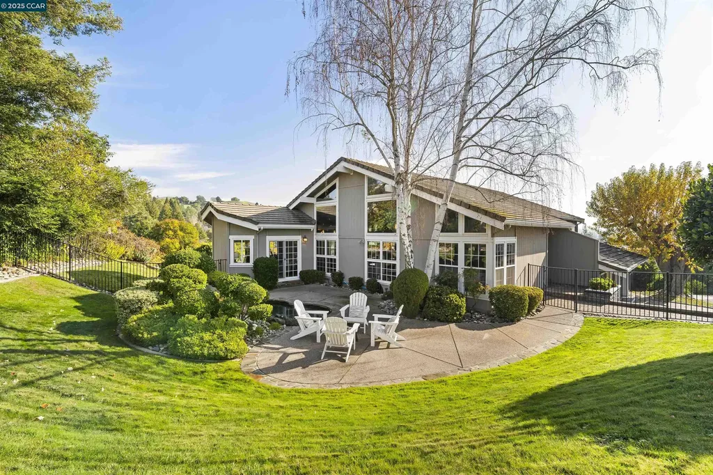 392 Paraiso Drive Danville CA 94526