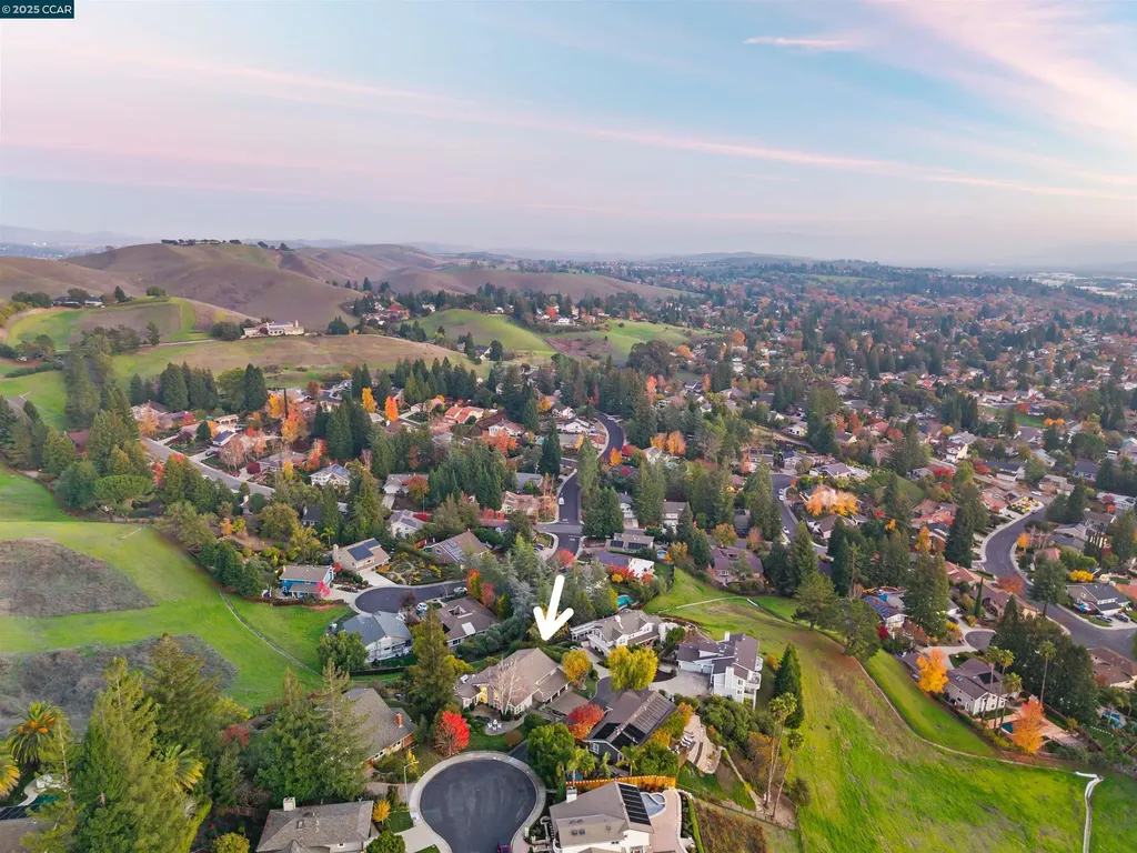 392 Paraiso Drive Danville CA 94526