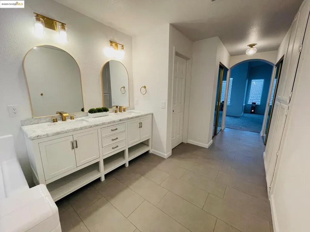 2117 Mark Twain Drive Antioch CA 94531