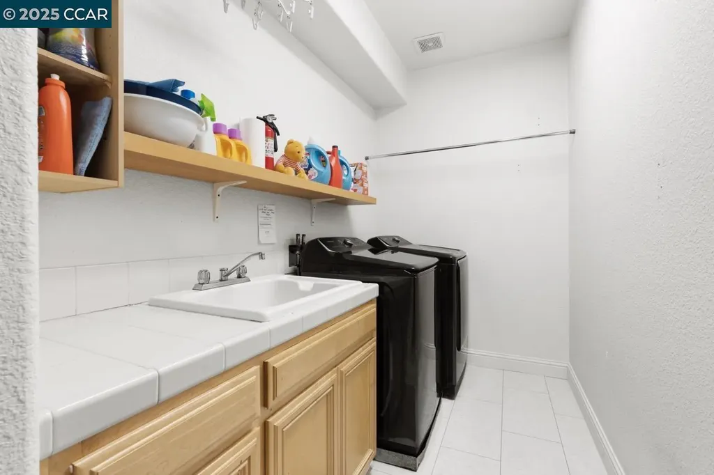 995 Rosehedge Court Concord CA 94521