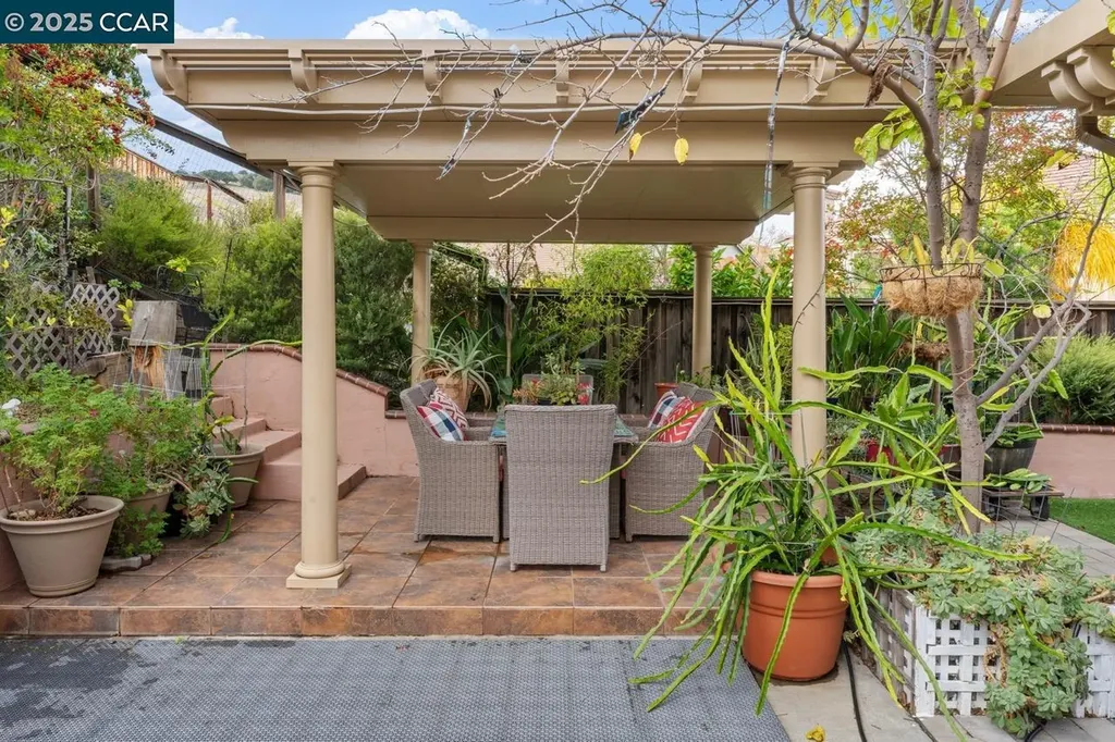 995 Rosehedge Court Concord CA 94521