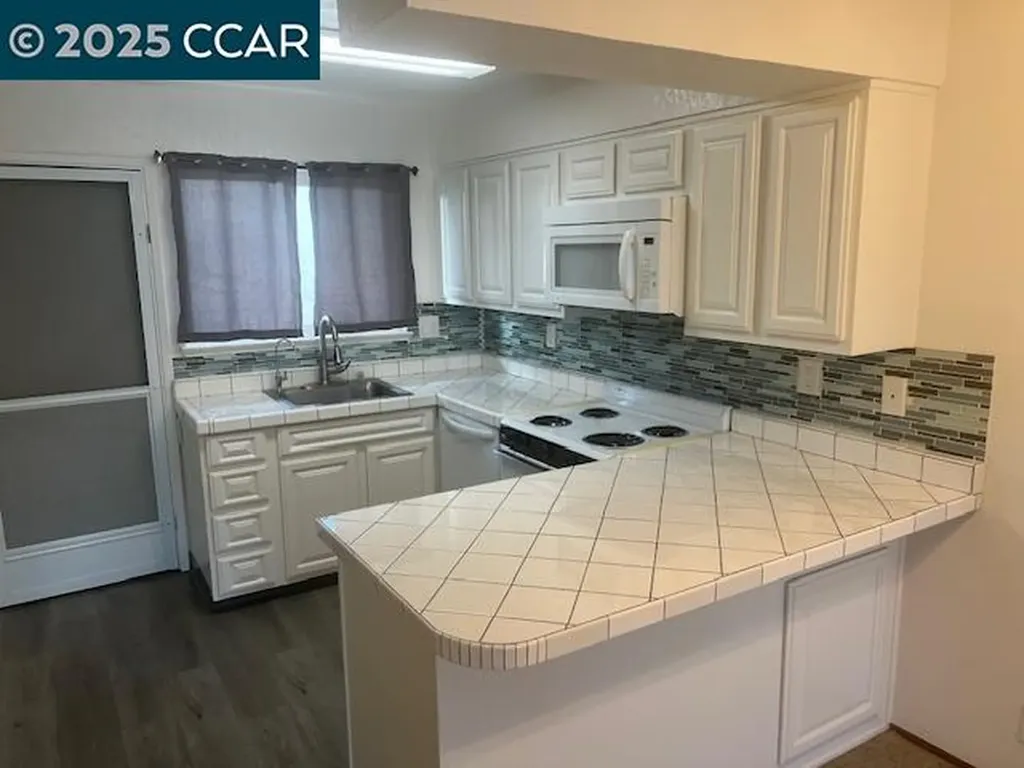 1851 Harrison Street Concord CA 94520