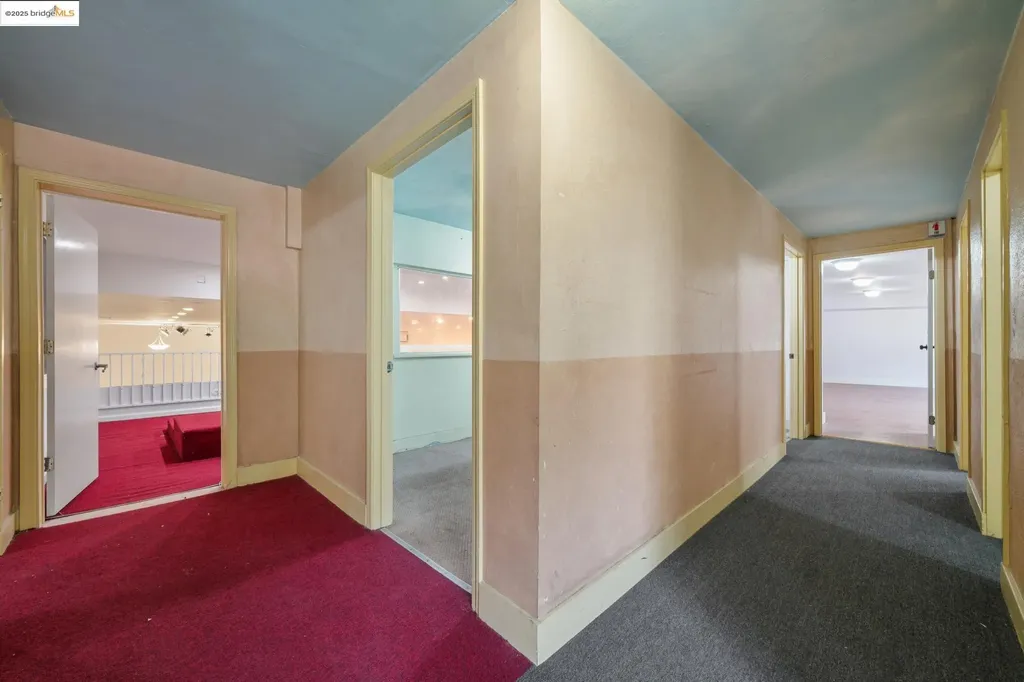 2505 Telegraph Avenue Oakland CA 94612