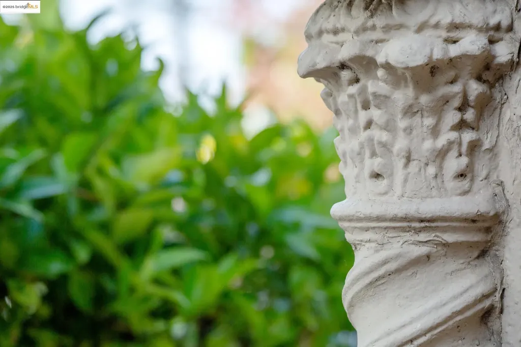 3710 Wisconsin Street Oakland CA 94619