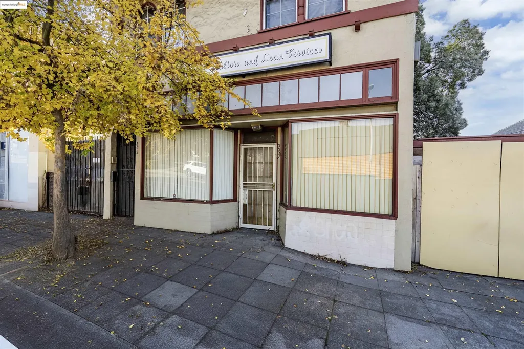 2257 Macarthur Boulevard Oakland CA 94602