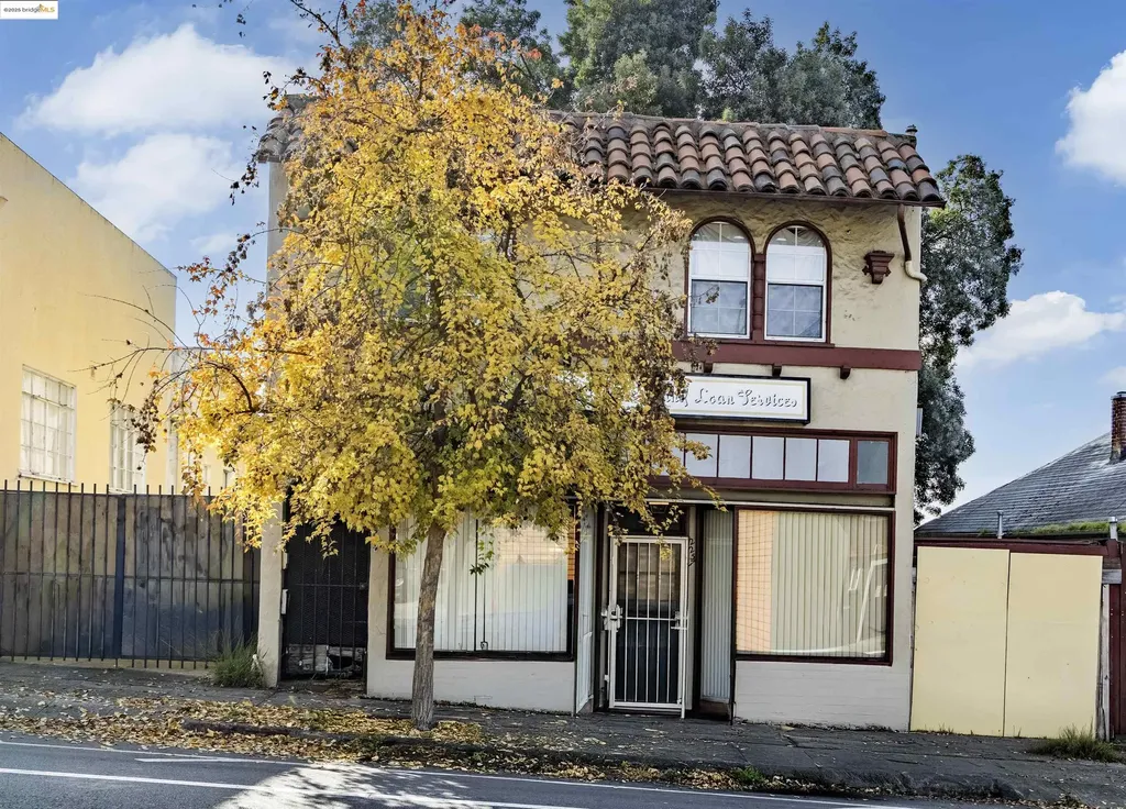 2257 Macarthur Boulevard Oakland CA 94602