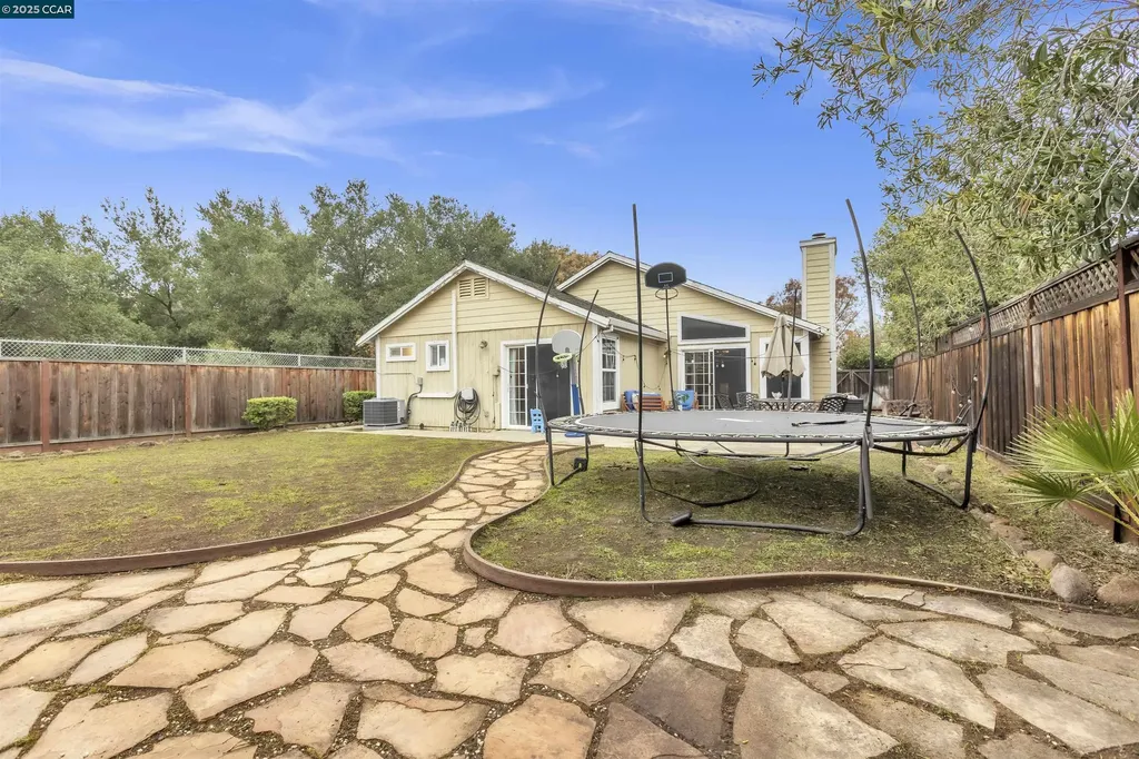 2086 Homecoming Way Brentwood CA 94513