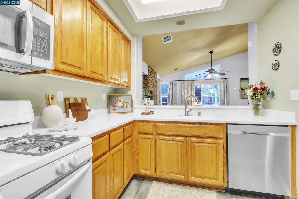 2086 Homecoming Way Brentwood CA 94513