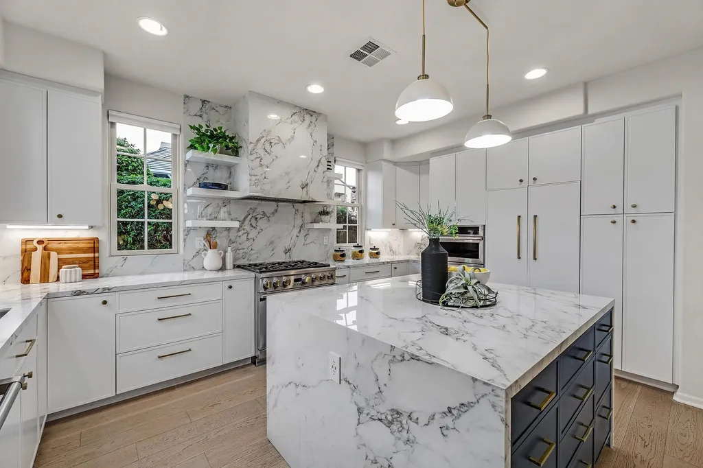 Alameda CA, 2428 Teal Lane