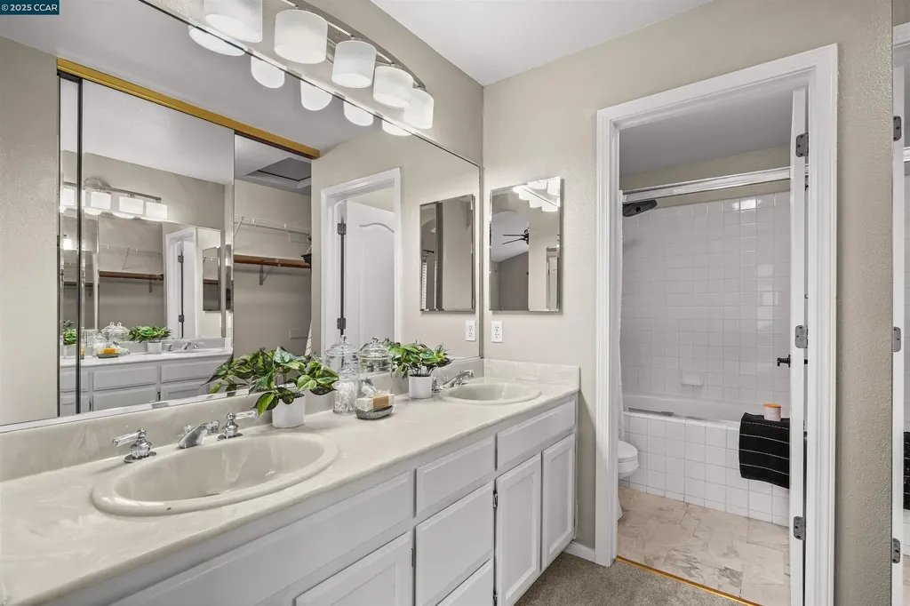 2063 Bluerock Court Concord CA 94521