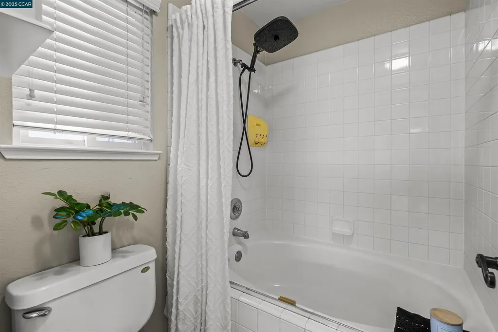 2063 Bluerock Court Concord CA 94521