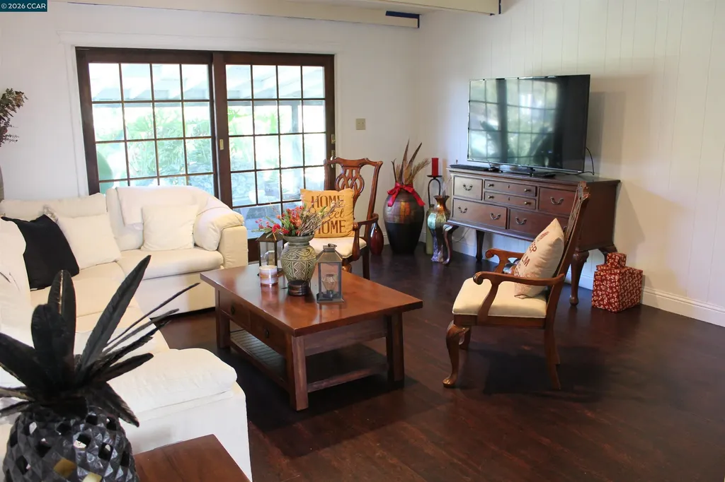 330 W Cypress Road Oakley CA 94561