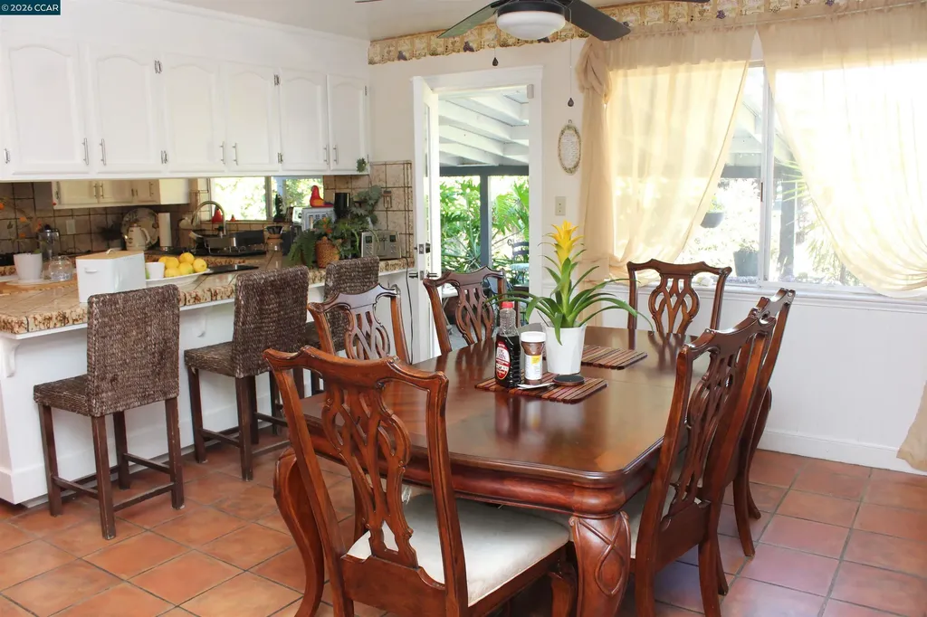 330 W Cypress Road Oakley CA 94561