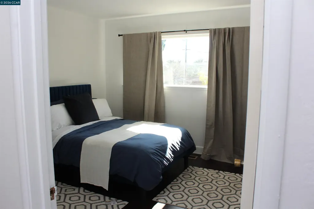 330 W Cypress Road Oakley CA 94561