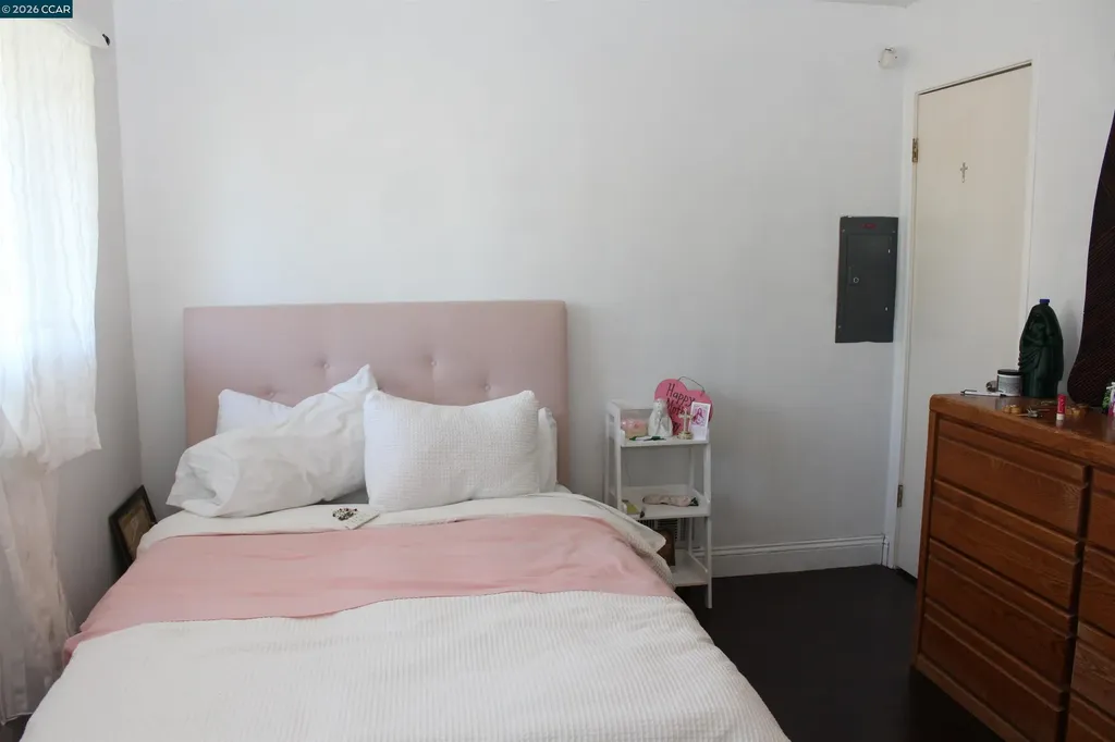 330 W Cypress Road Oakley CA 94561