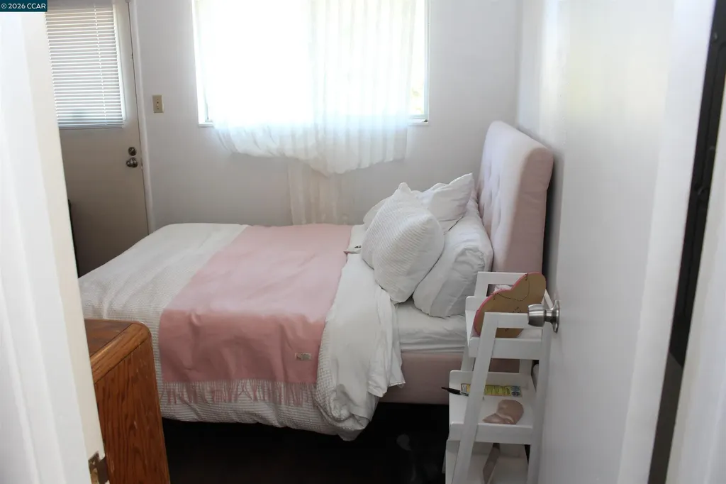 330 W Cypress Road Oakley CA 94561