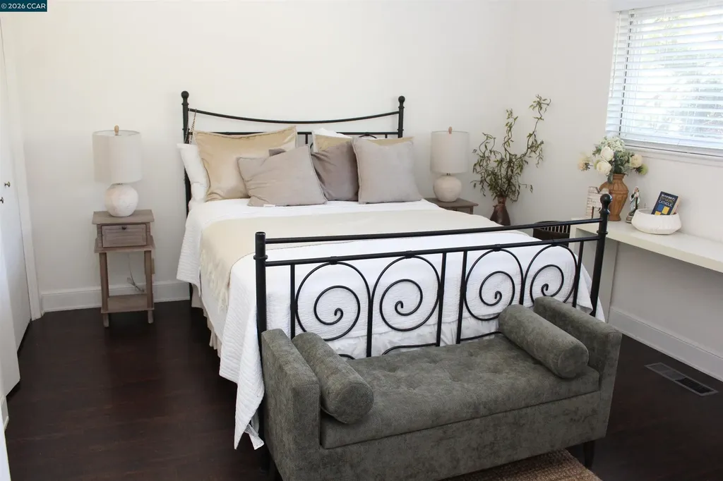 330 W Cypress Road Oakley CA 94561