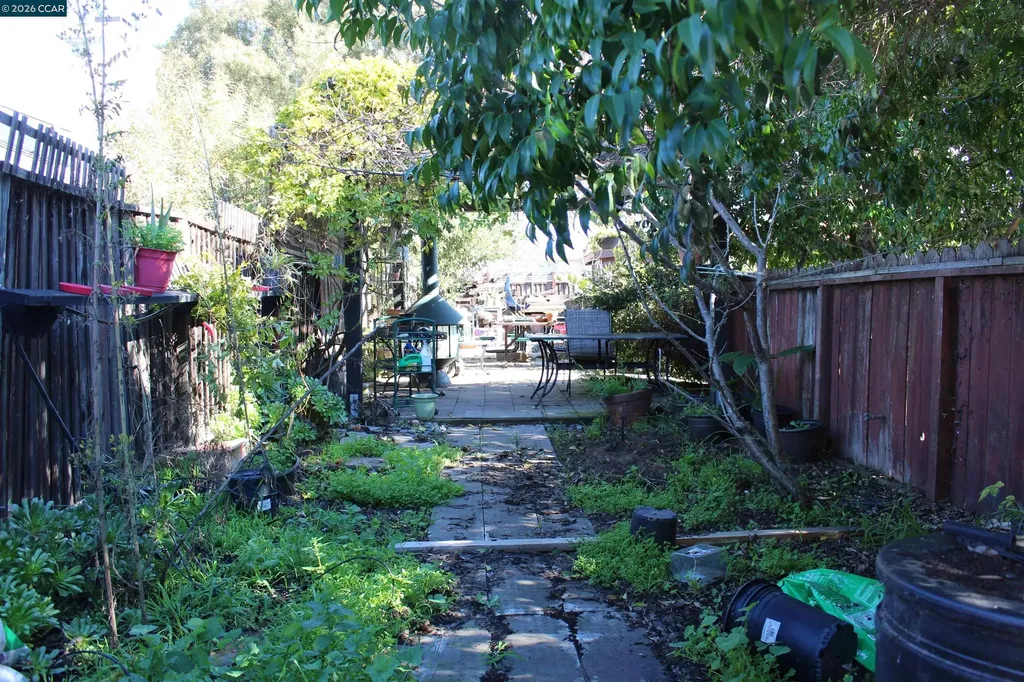 330 W Cypress Road Oakley CA 94561