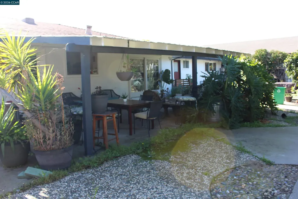 330 W Cypress Road Oakley CA 94561