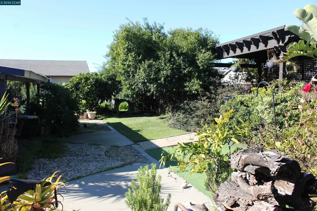 330 W Cypress Road Oakley CA 94561