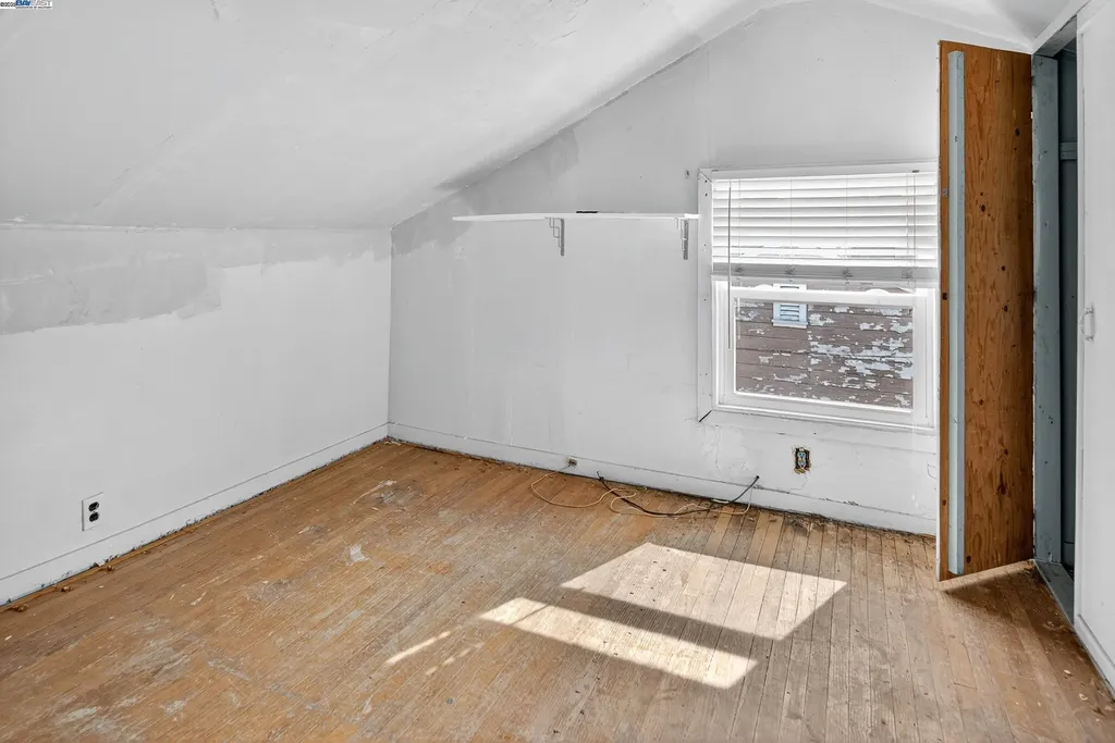 7412 Weld Street Oakland CA 94621