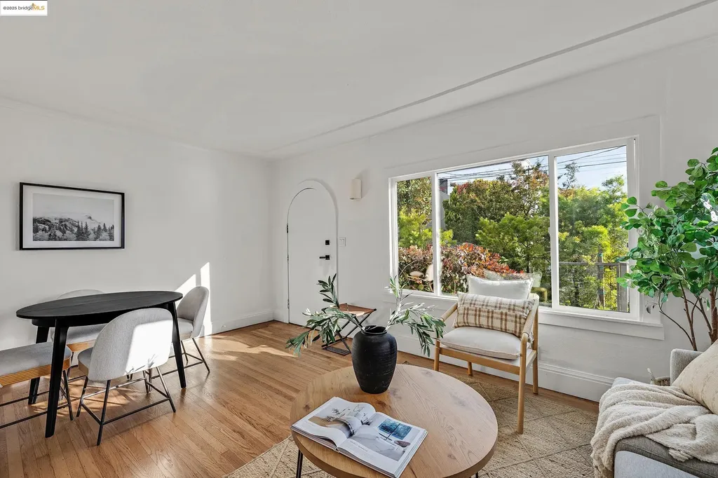 1515 Derby Street Berkeley CA 94703