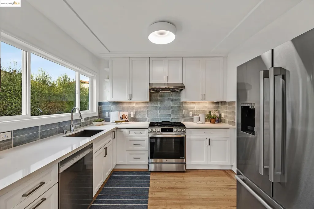 1515 Derby Street Berkeley CA 94703