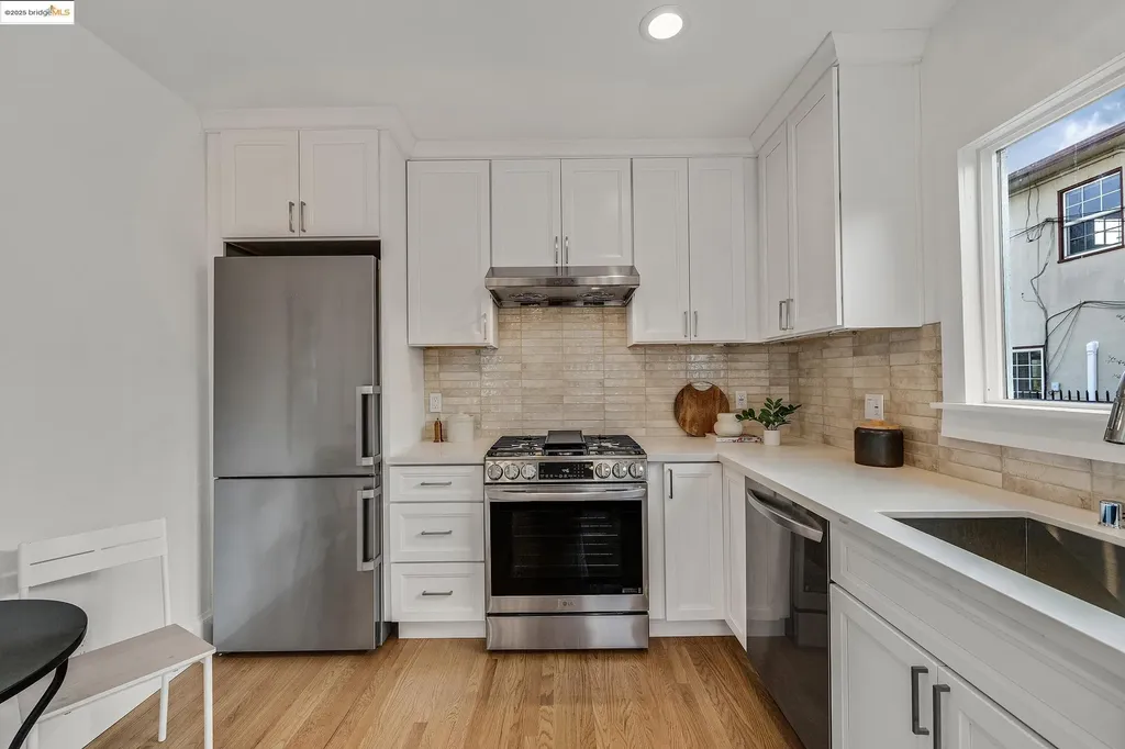 1515 Derby Street Berkeley CA 94703