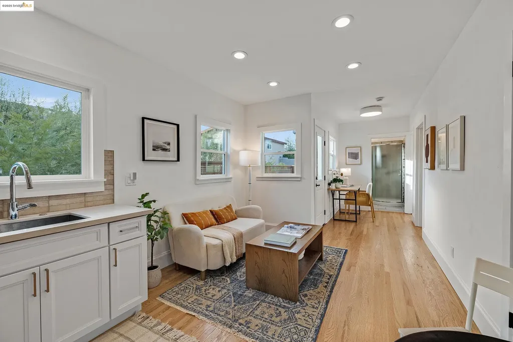 1515 Derby Street Berkeley CA 94703