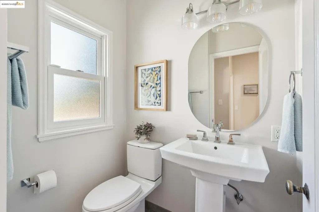 5311 Golden Gate Avenue Oakland CA 94618