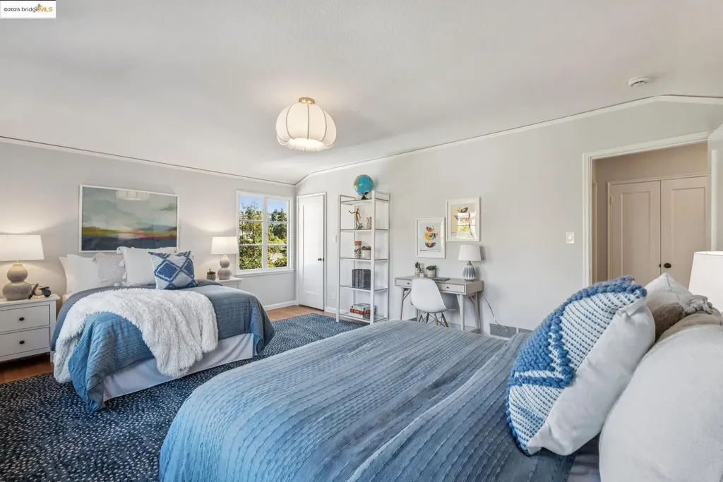 5311 Golden Gate Avenue Oakland CA 94618