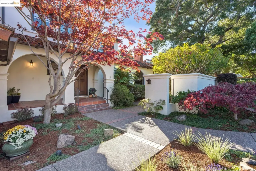 5311 Golden Gate Avenue Oakland CA 94618
