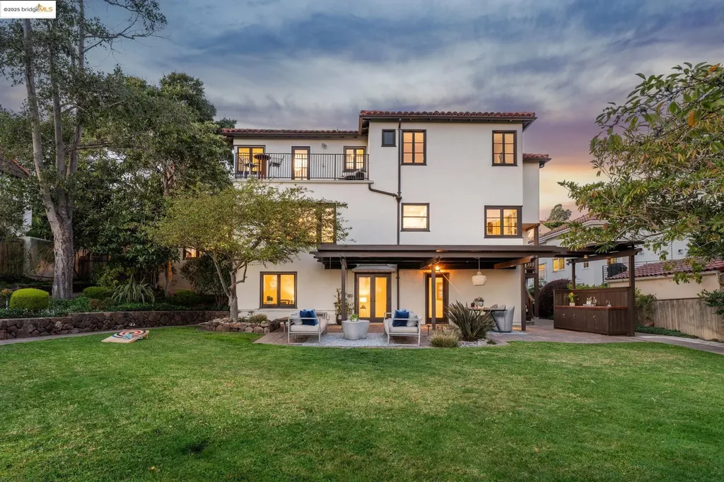 5311 Golden Gate Avenue Oakland CA 94618