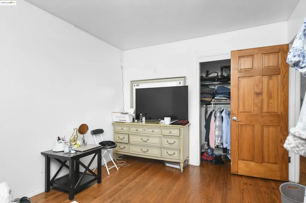 447 16th Street Richmond CA 94804