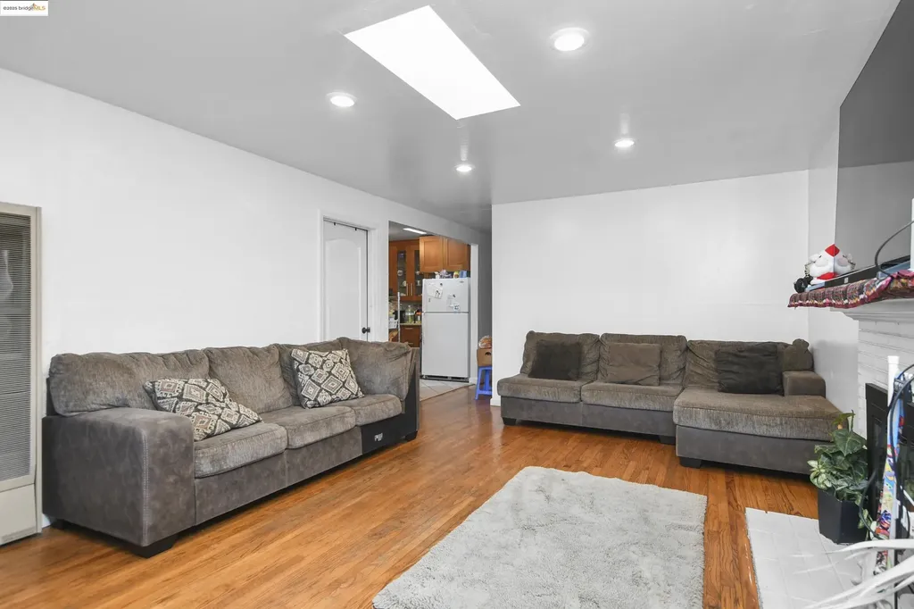 447 16th Street Richmond CA 94804
