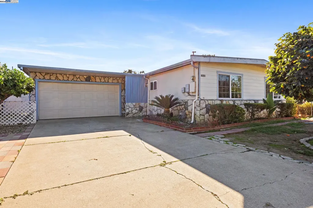3848 Detjen Street Fremont CA 94538