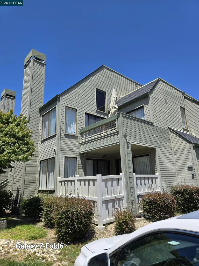 2753 East Court Richmond CA 94806