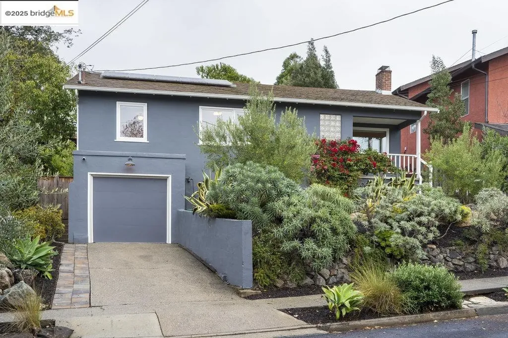 2400 Mira Vista Drive El Cerrito CA 94530