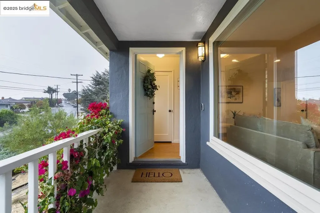 2400 Mira Vista Drive El Cerrito CA 94530