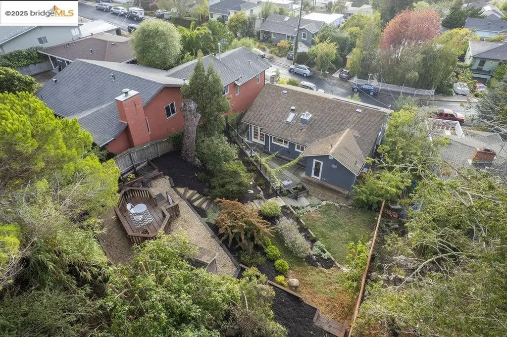 2400 Mira Vista Drive El Cerrito CA 94530