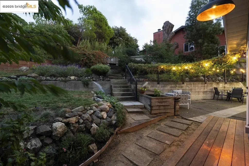 2400 Mira Vista Drive El Cerrito CA 94530