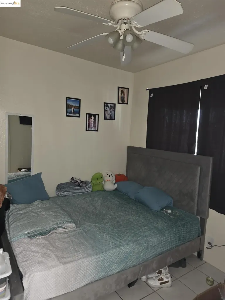 9821 E Street Oakland CA 94503