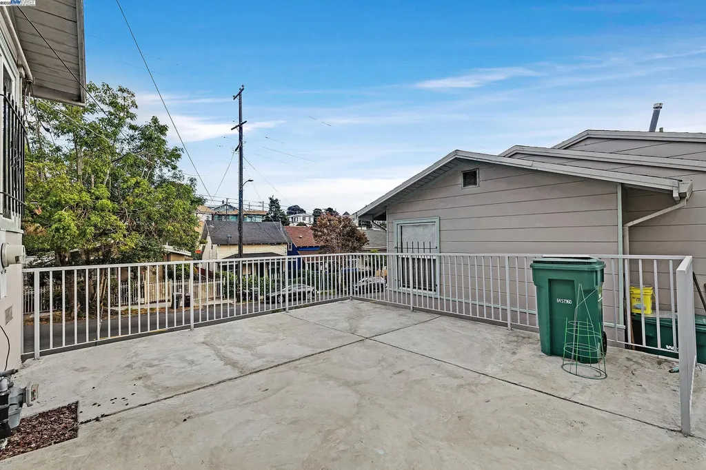 2607 23rd Avenue Oakland CA 94606
