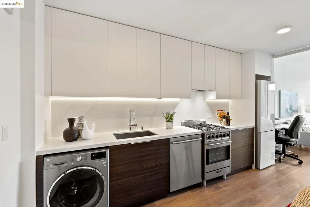 1433 Bush Street San Francisco CA 94109